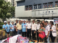 2019-08-15 大埔警署門外集會，齊口齊聲撐警隊(duì)、愛護(hù)香港、愛護(hù)家園，為警察送上最美好的祝福與慰問